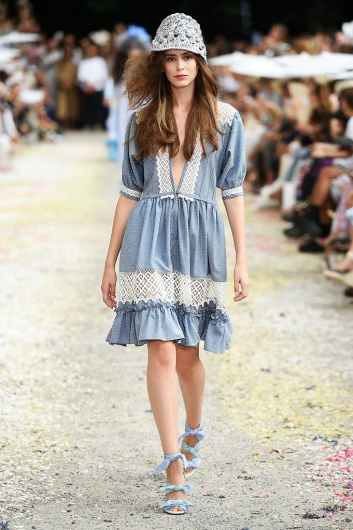 Fotoservizio/SS 2019/WOMEN/SFILATA/LUISA BECCARIA/DP2/6