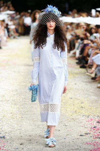 Fotoservizio/SS 2019/WOMEN/SFILATA/LUISA BECCARIA/DP2/7