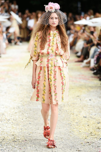 Fotoservizio/SS 2019/WOMEN/SFILATA/LUISA BECCARIA/DP2/16
