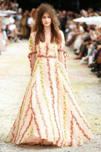 Fotoservizio/SS 2019/WOMEN/SFILATA/LUISA BECCARIA/DP2/17