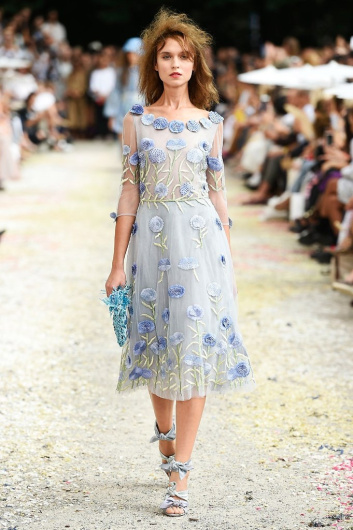 Fotoservizio/SS 2019/WOMEN/SFILATA/LUISA BECCARIA/DP2/19