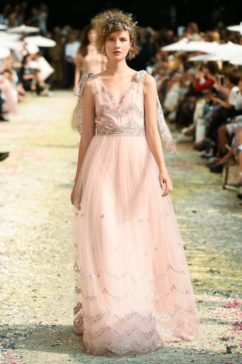 Fotoservizio/SS 2019/WOMEN/SFILATA/LUISA BECCARIA/DP2/34