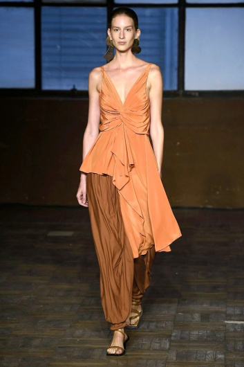 Fotoservizio/SS 2019/WOMEN/SFILATA/ERIKA CAVALLINI/DP2/5