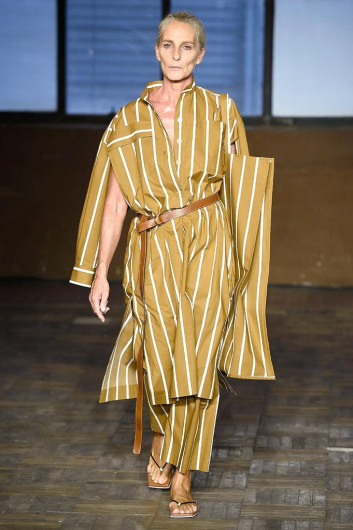 Fotoservizio/SS 2019/WOMEN/SFILATA/ERIKA CAVALLINI/DP2/8