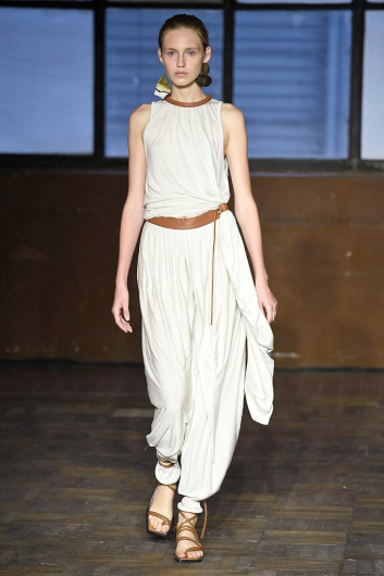 Fotoservizio/SS 2019/WOMEN/SFILATA/ERIKA CAVALLINI/DP2/21