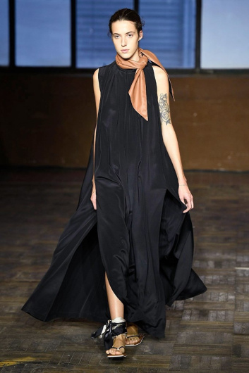 Fotoservizio/SS 2019/WOMEN/SFILATA/ERIKA CAVALLINI/DP2/31