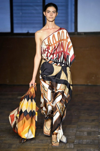 Fotoservizio/SS 2019/WOMEN/SFILATA/ERIKA CAVALLINI/DP2/34