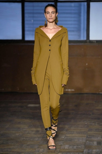 Fotoservizio/SS 2019/WOMEN/SFILATA/ERIKA CAVALLINI/DP2/27