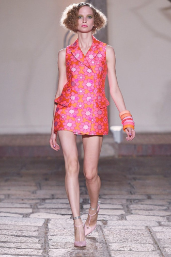 Fotoservizio/SS 2019/WOMEN/SFILATA/DAIZY SHELY/DP2/3
