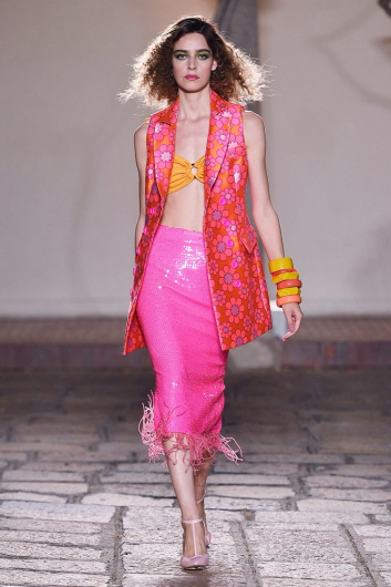 Fotoservizio/SS 2019/WOMEN/SFILATA/DAIZY SHELY/DP2/4
