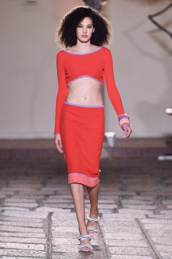Fotoservizio/SS 2019/WOMEN/SFILATA/DAIZY SHELY/DP2/16