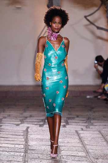 Fotoservizio/SS 2019/WOMEN/SFILATA/DAIZY SHELY/DP2/33