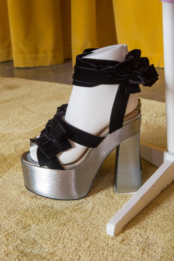 Fotoservizio/SS 2019/WOMEN/PRESENTAZIONE/ATTICO/DP2/12