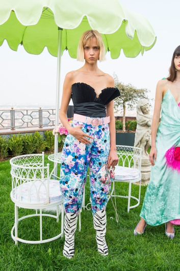 Fotoservizio/SS 2019/WOMEN/PRESENTAZIONE/ATTICO/DP2/44