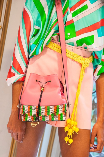 Fotoservizio/SS 2019/WOMEN/PRESENTAZIONE/EMILIO PUCCI/DP2/22