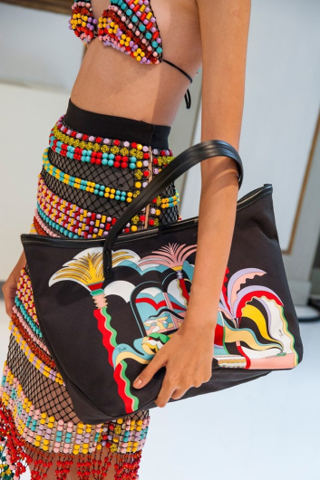 Fotoservizio/SS 2019/WOMEN/PRESENTAZIONE/EMILIO PUCCI/DP2/36