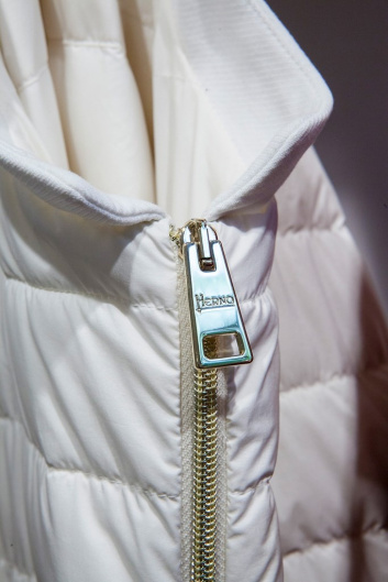 Fotoservizio/SS 2019/WOMEN/PRESENTAZIONE/HERNO/DP2/66