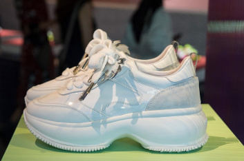 Fotoservizio/SS 2019/WOMEN/PRESENTAZIONE/HOGAN/DP2/70