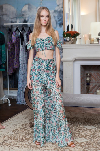 Fotoservizio/SS 2019/WOMEN/PRESENTAZIONE/RAQUEL DINIZ/DP2/9