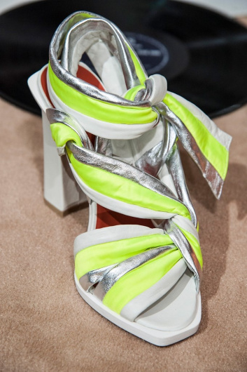 Fotoservizio/SS 2019/WOMEN/PRESENTAZIONE/SANTONI/DP2/15