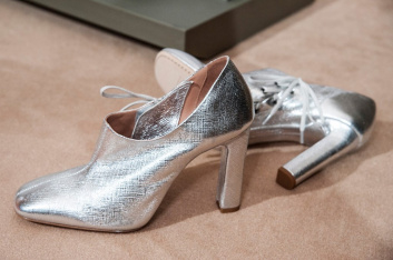 Fotoservizio/SS 2019/WOMEN/PRESENTAZIONE/SANTONI/DP2/24