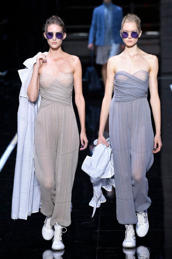 Fotoservizio/SS 2019/WOMEN/SFILATA/EMPORIO ARMANI/DP2/9