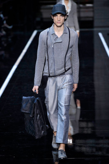 Fotoservizio/SS 2019/WOMEN/SFILATA/EMPORIO ARMANI/DP2/14