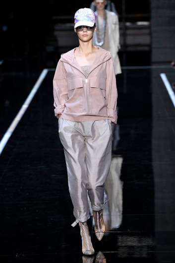 Fotoservizio/SS 2019/WOMEN/SFILATA/EMPORIO ARMANI/DP2/31
