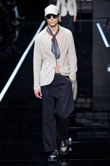 Fotoservizio/SS 2019/WOMEN/SFILATA/EMPORIO ARMANI/DP2/22