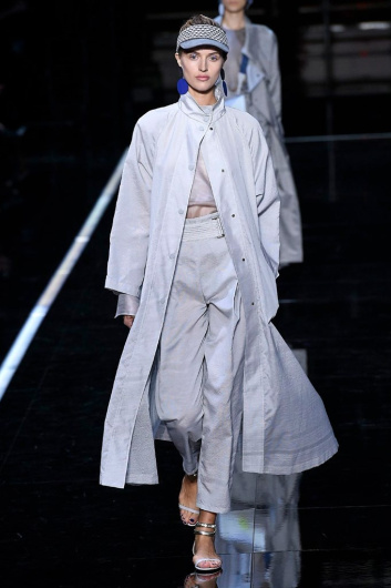 Fotoservizio/SS 2019/WOMEN/SFILATA/EMPORIO ARMANI/DP2/68