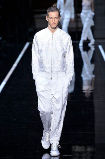 Fotoservizio/SS 2019/WOMEN/SFILATA/EMPORIO ARMANI/DP2/79