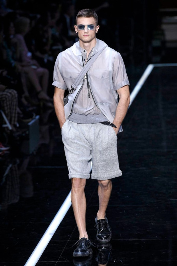 Fotoservizio/SS 2019/WOMEN/SFILATA/EMPORIO ARMANI/DP2/72