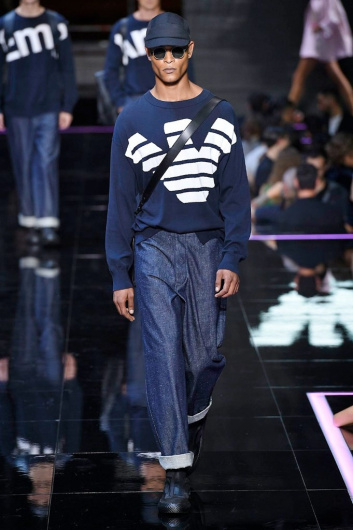 Fotoservizio/SS 2019/WOMEN/SFILATA/EMPORIO ARMANI/DP2/101
