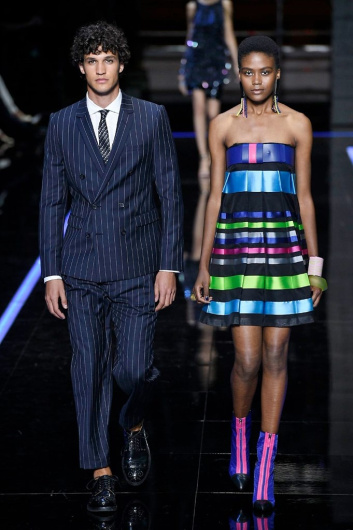 Fotoservizio/SS 2019/WOMEN/SFILATA/EMPORIO ARMANI/DP2/129