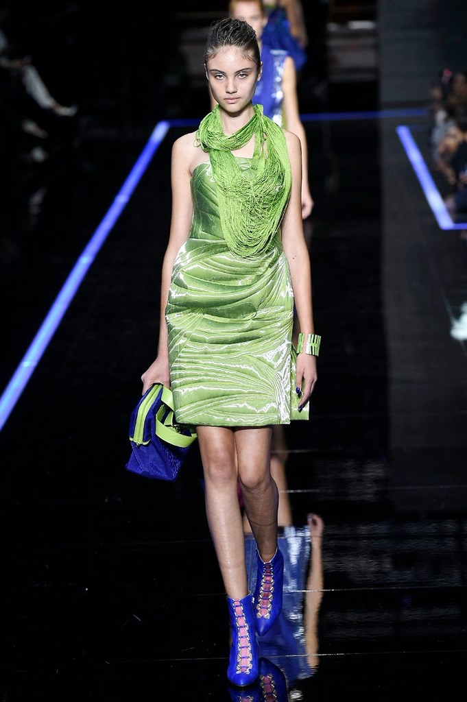 Fotoservizio/SS 2019/WOMEN/SFILATA/EMPORIO ARMANI/DP2/146