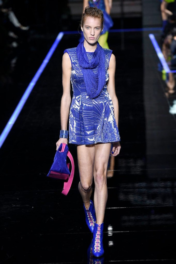 Fotoservizio/SS 2019/WOMEN/SFILATA/EMPORIO ARMANI/DP2/147
