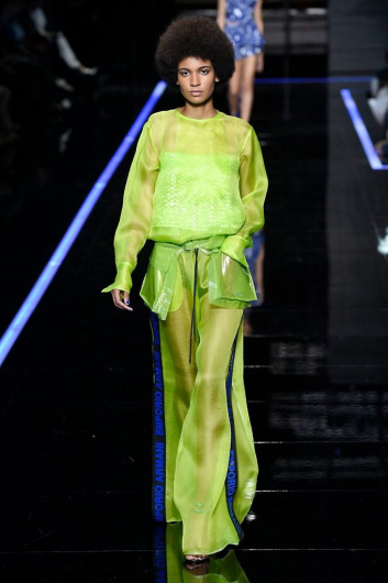 Fotoservizio/SS 2019/WOMEN/SFILATA/EMPORIO ARMANI/DP2/144