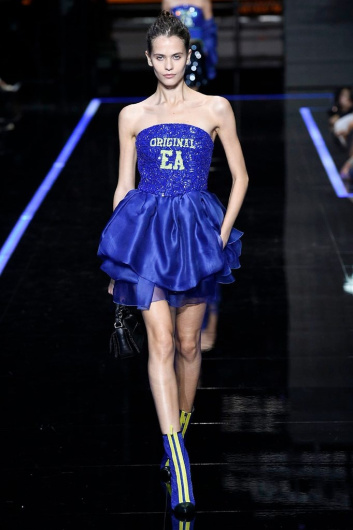 Fotoservizio/SS 2019/WOMEN/SFILATA/EMPORIO ARMANI/DP2/155