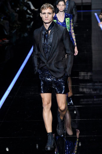 Fotoservizio/SS 2019/WOMEN/SFILATA/EMPORIO ARMANI/DP2/162