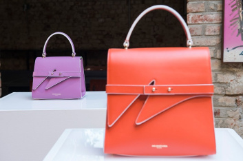 Fotoservizio/SS 2019/WOMEN/PRESENTAZIONE/SARA BATTAGLIA/DP2/32