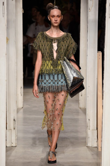 Fotoservizio/SS 2019/WOMEN/SFILATA/ANTONIO MARRAS/DP2/1