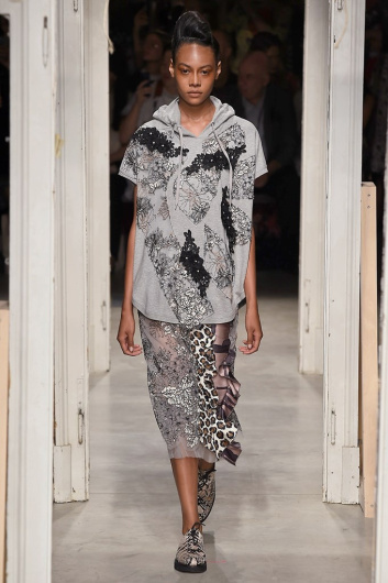 Fotoservizio/SS 2019/WOMEN/SFILATA/ANTONIO MARRAS/DP2/0