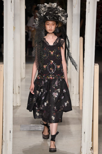 Fotoservizio/SS 2019/WOMEN/SFILATA/ANTONIO MARRAS/DP2/0