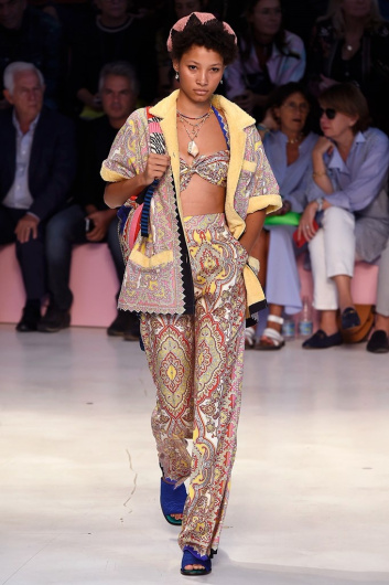 Fotoservizio/SS 2019/WOMEN/SFILATA/ETRO/DP2/10