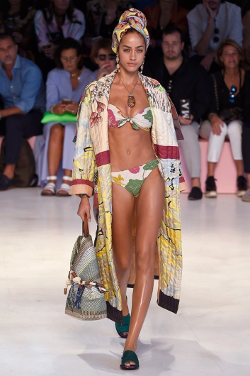 Fotoservizio/SS 2019/WOMEN/SFILATA/ETRO/DP2/0