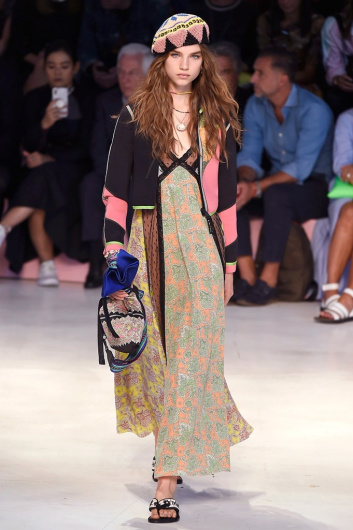 Fotoservizio/SS 2019/WOMEN/SFILATA/ETRO/DP2/0