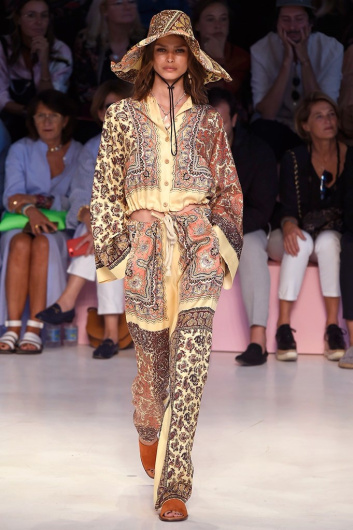 Fotoservizio/SS 2019/WOMEN/SFILATA/ETRO/DP2/0