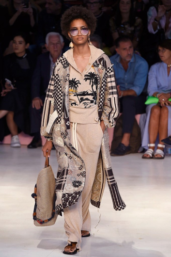 Fotoservizio/SS 2019/WOMEN/SFILATA/ETRO/DP2/8