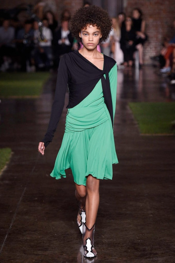 Fotoservizio/SS 2019/WOMEN/SFILATA/MSGM/DP2/4