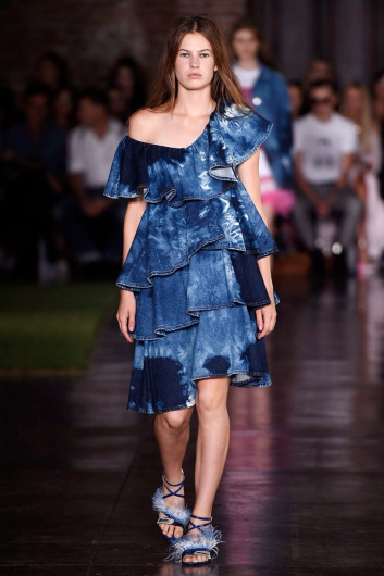 Fotoservizio/SS 2019/WOMEN/SFILATA/MSGM/DP2/11